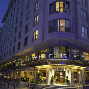 Hotell Titanic Taksim